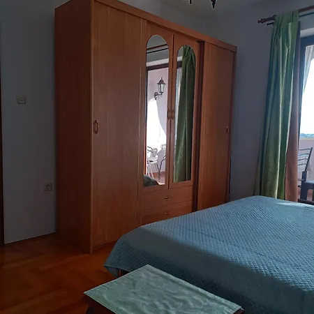 Purple House Apartment