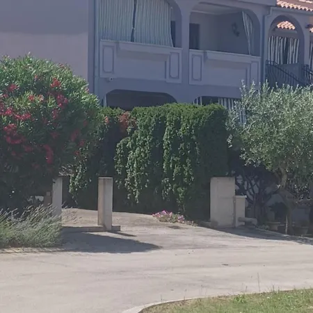 Purple House Appartement